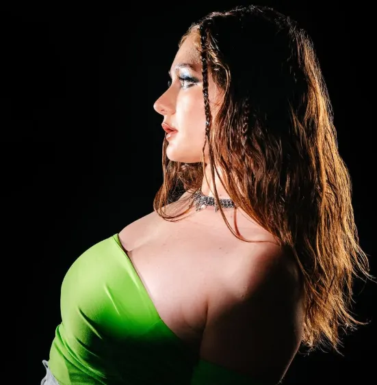 Emma Kenney Net Worth Revealing Her True Wealth in 2025
