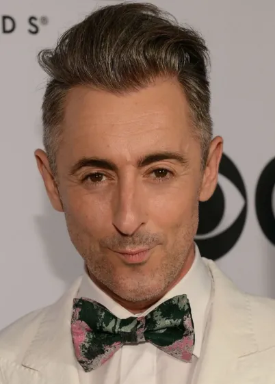 Alan Cumming Net Worth Shocking Wealth Revealed in 2025