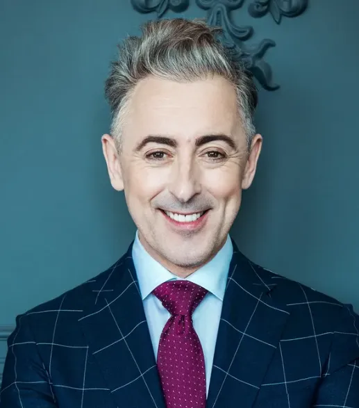 Alan Cumming Net Worth Shocking Wealth Revealed in 2025